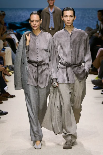 Look 42